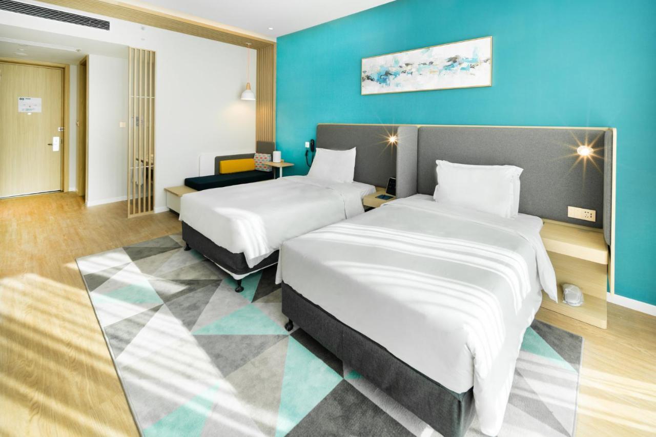 Holiday Inn Express Shanghai Pudong Zhangjiang By Ihg Экстерьер фото