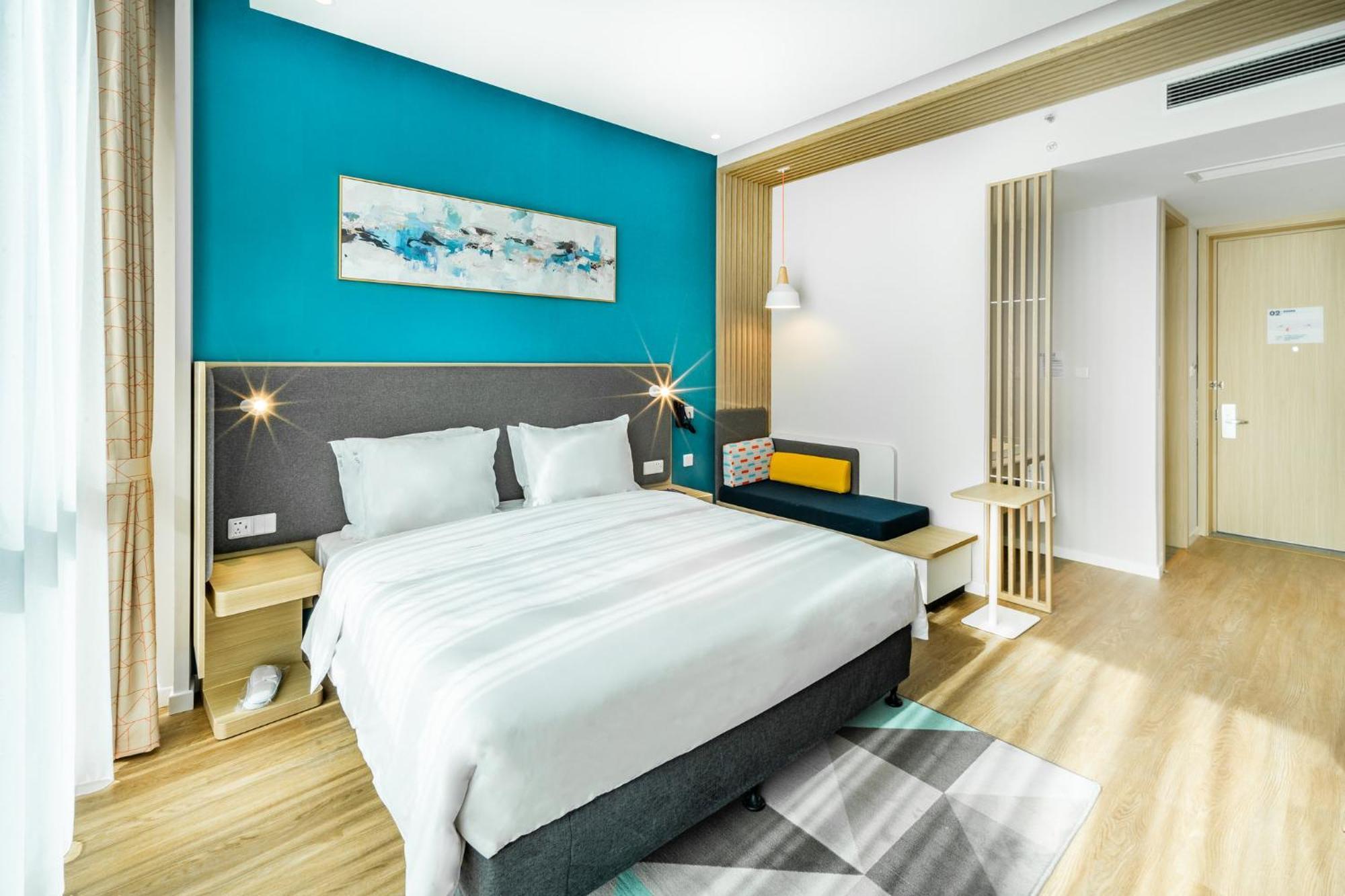 Holiday Inn Express Shanghai Pudong Zhangjiang By Ihg Экстерьер фото